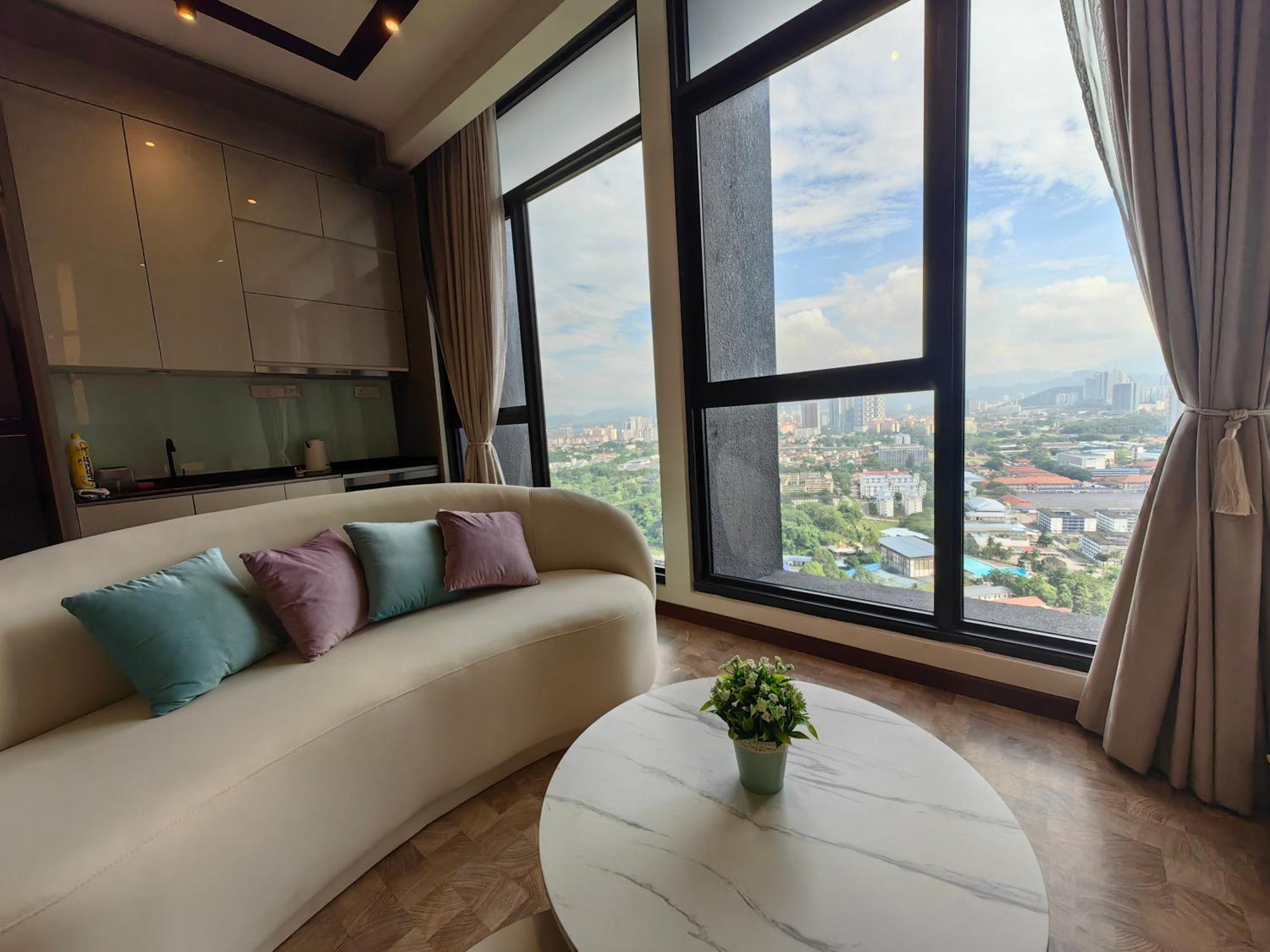 Expressionz Designer Suites Host By Aurora Premium Stay Куала-Лумпур Экстерьер фото