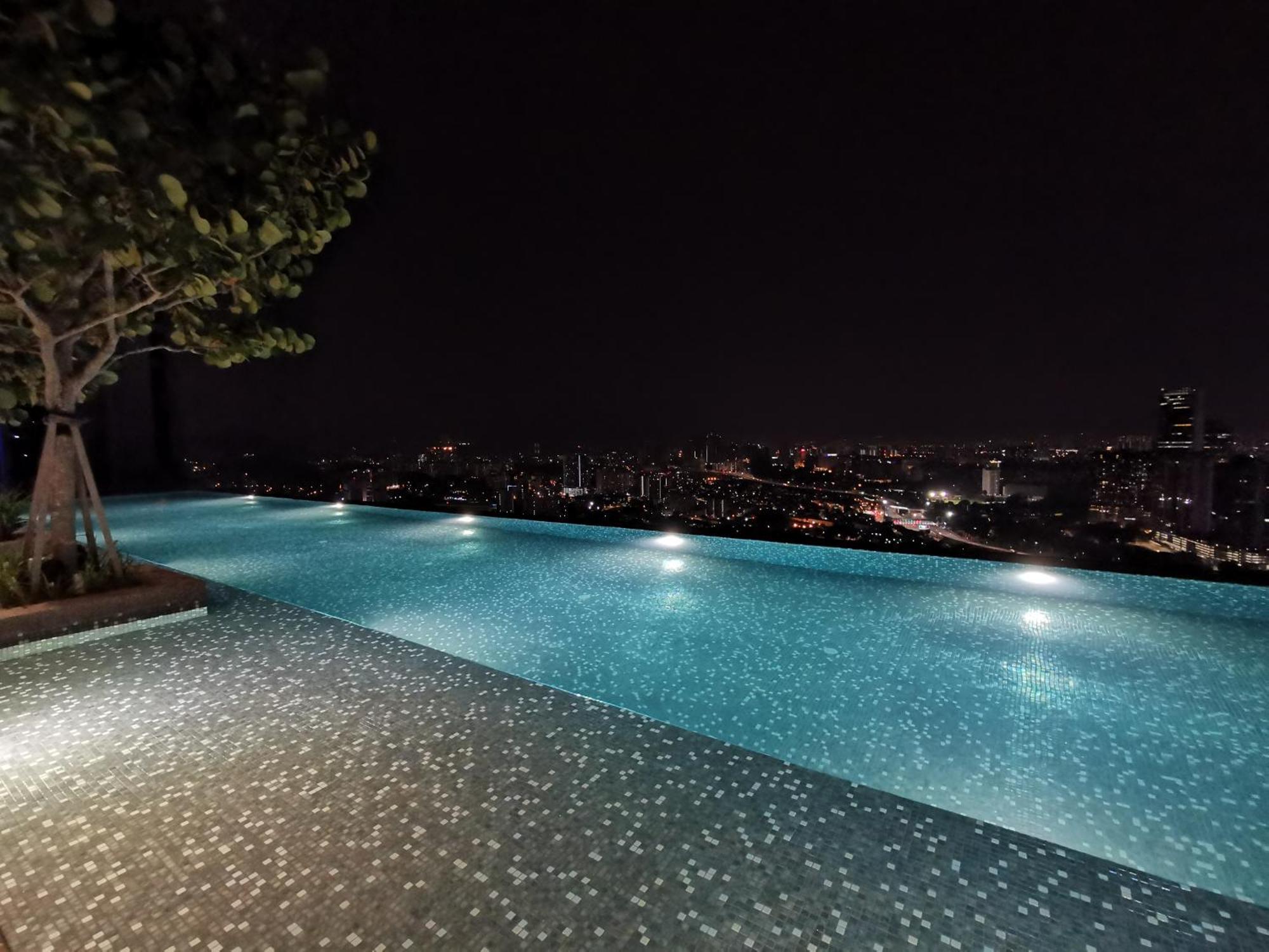 Expressionz Designer Suites Host By Aurora Premium Stay Куала-Лумпур Экстерьер фото
